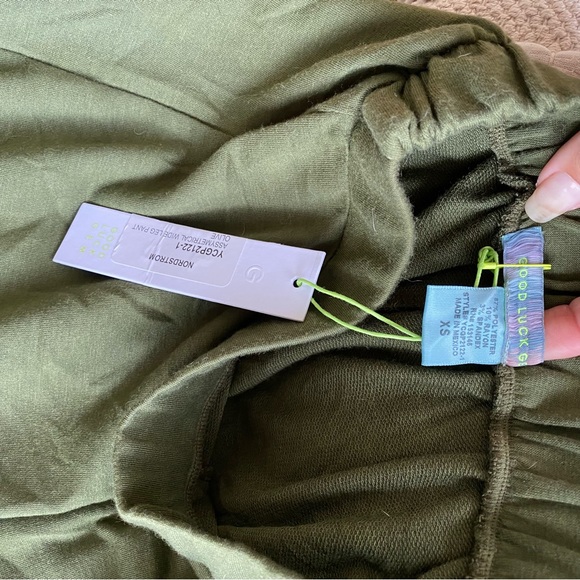 Good Luck Gem palazzo pants - Picture 3 of 3